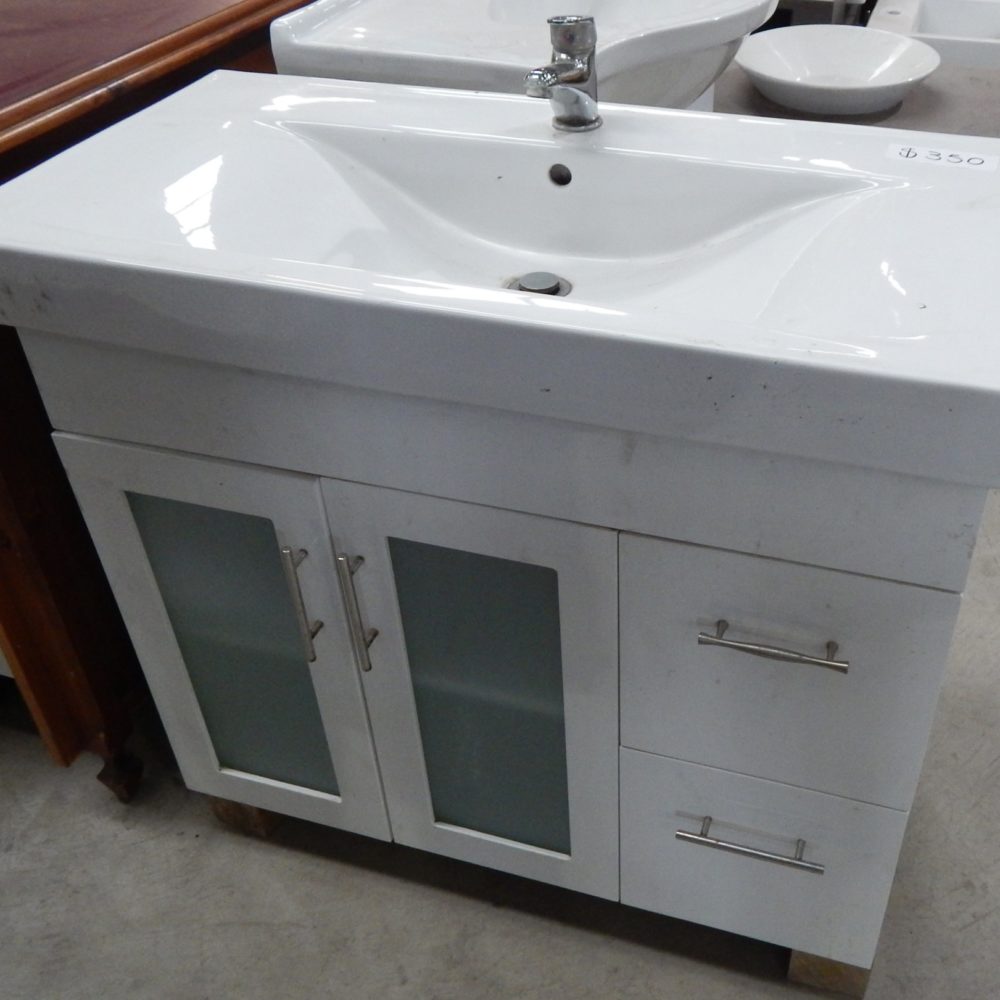 New & Used Bathroom Supplies Adelaide & Rural Salvage, SA