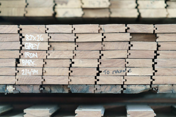 Grey Ironbark 82 x 26