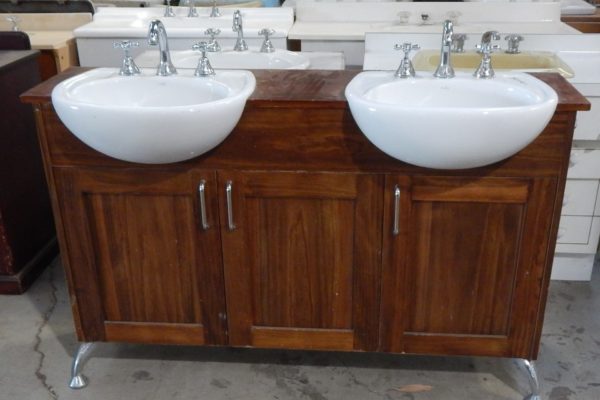 Twin sinks