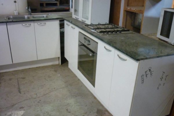 Kitchen-001