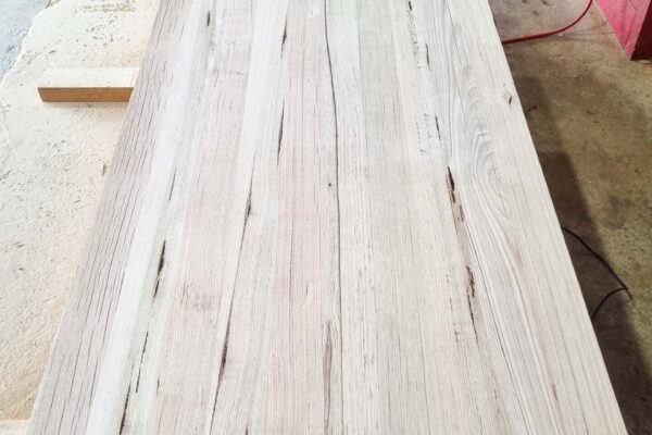 Adelaide-Rural-Salvage-Stock-2025-211