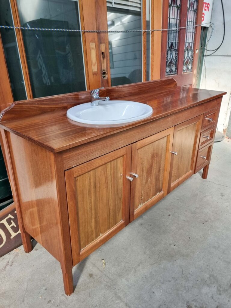 Adelaide-Rural-Salvage-Stock-2025-215